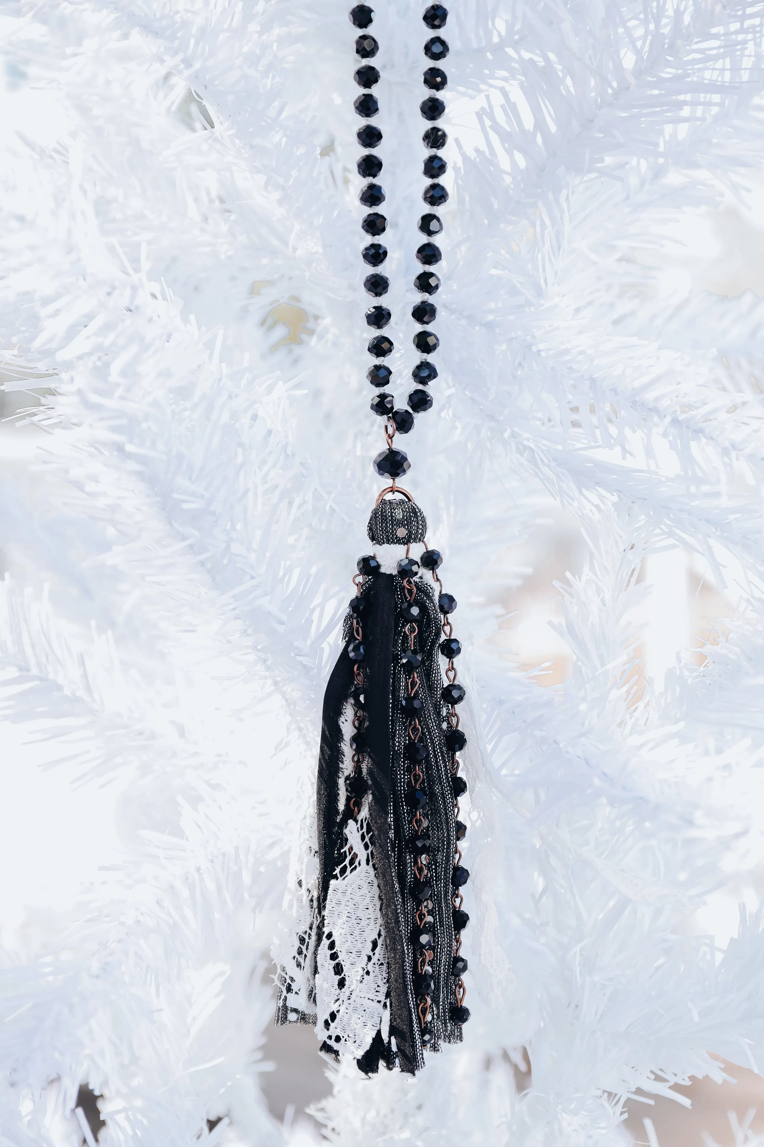 Holly Tassel Statement Necklace and Earring Set - Black