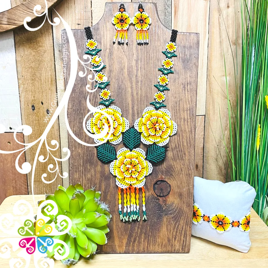 Roses Bouquet Beaded Set